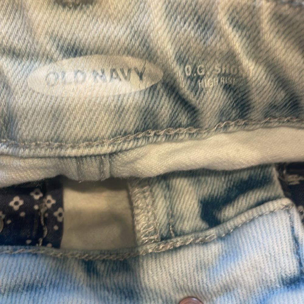 Old Navy paisley pockets Jean shorts - Picture 3 of 8